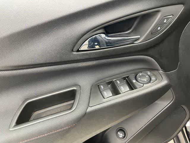 Certified 2023 Chevrolet Equinox RS AWD/4WD image 11