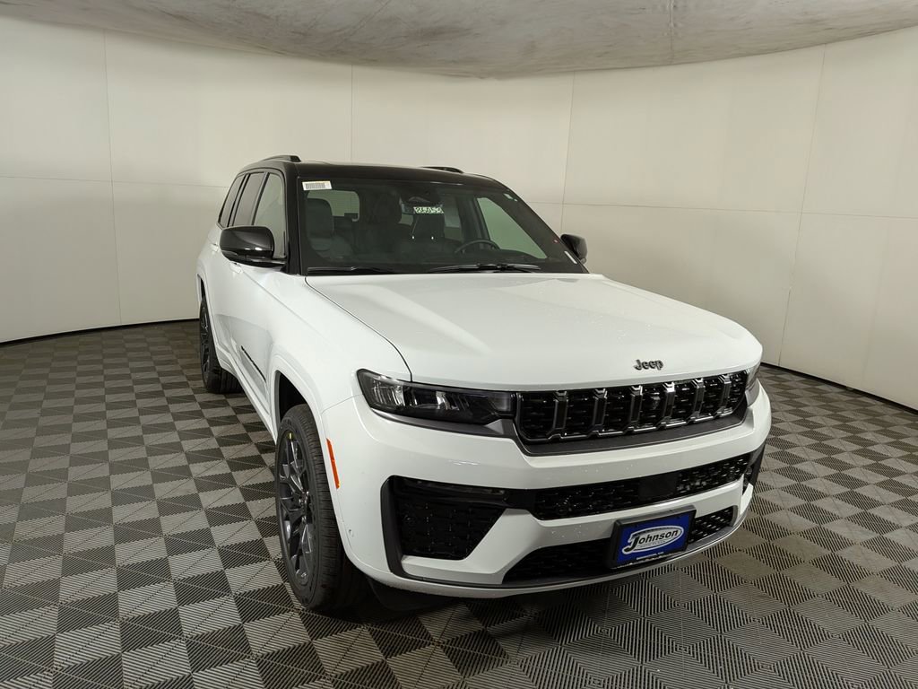 New 2026 Jeep Grand Cherokee Summit w/ Obsidian Package AWD/4WD image 5