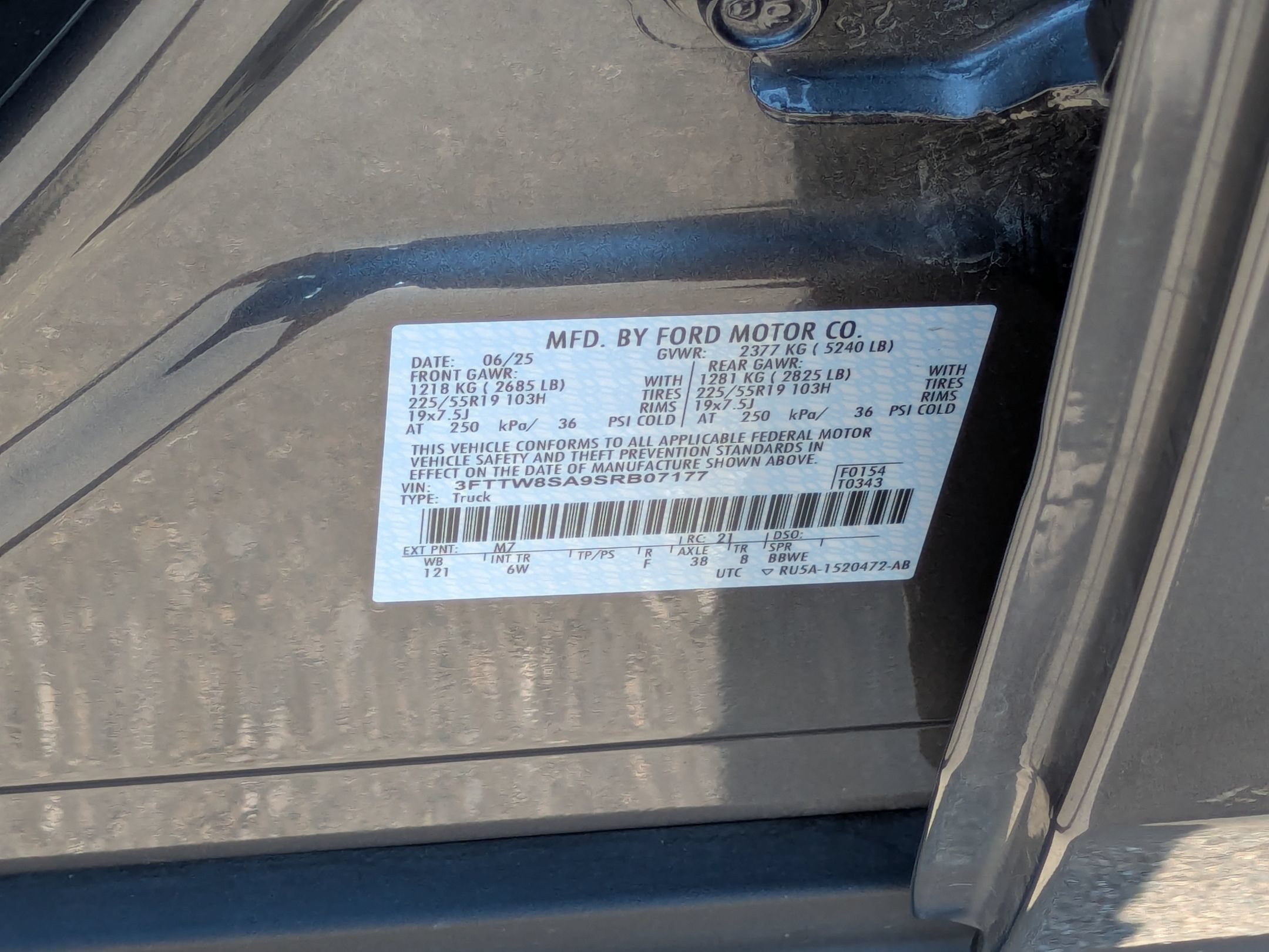 Certified 2025 Ford Maverick Lariat w/ Black Appearance Package AWD/4WD image 45