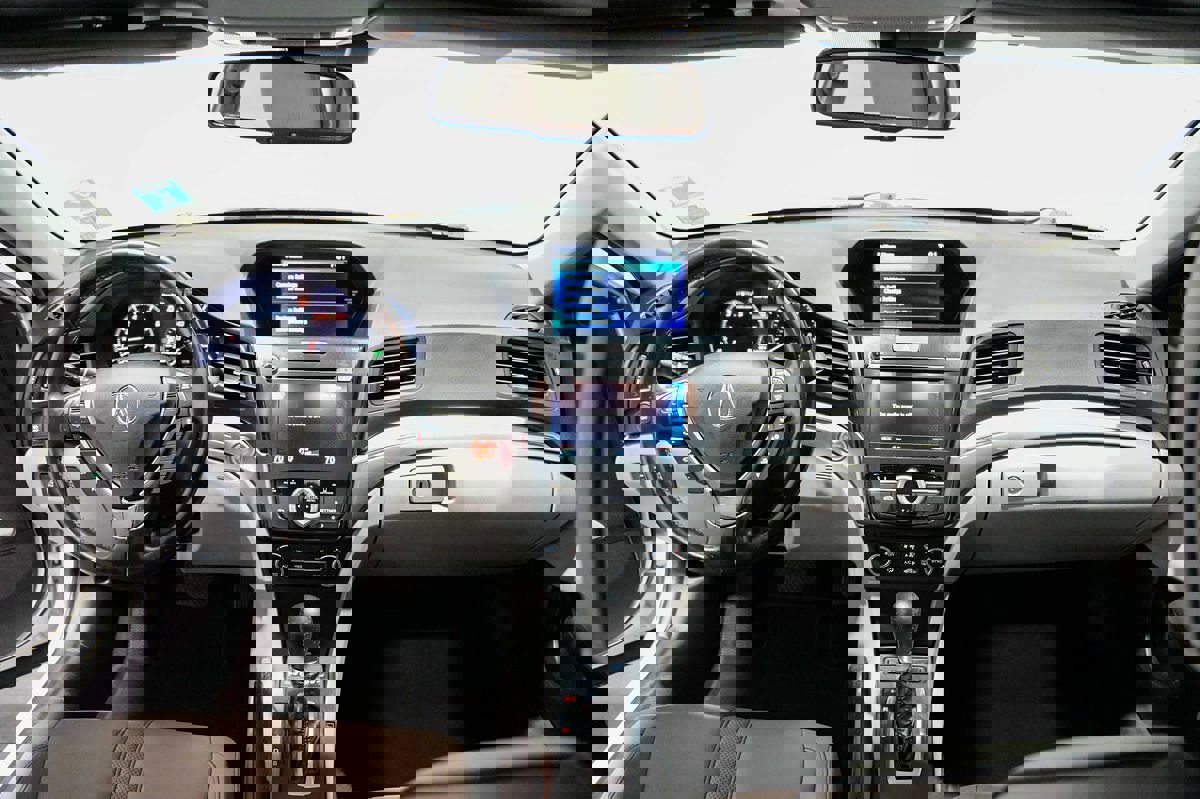 Used 2021 Acura ILX w/ Premium Package image 19