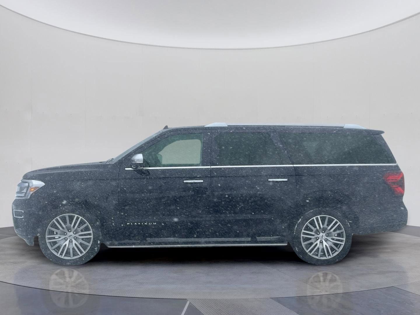 Used 2023 Ford Expedition Max Platinum image 2