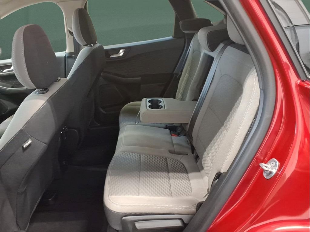 Used 2020 Ford Escape SE image 26