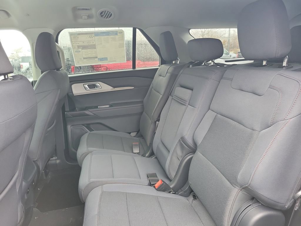 New 2026 Ford Explorer Active image 29