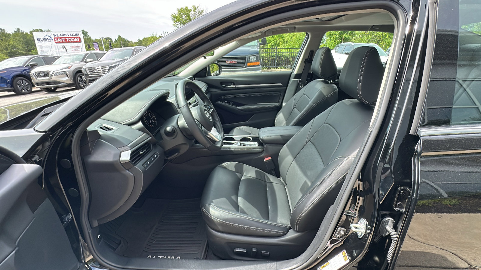 Certified 2023 Nissan Altima 2.5 SL AWD/4WD image 12