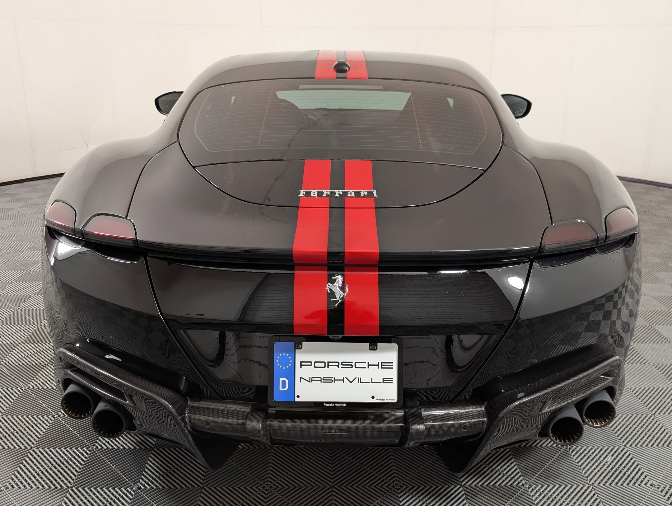 Used 2022 Ferrari Roma Coupe image 11