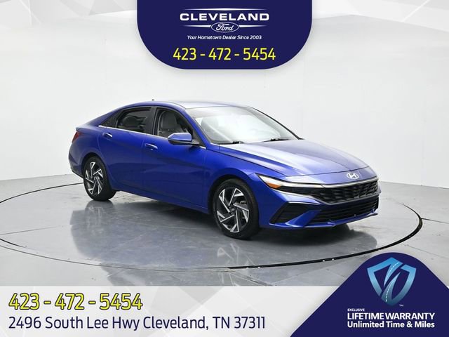 Used 2024 Hyundai Elantra Limited image 1