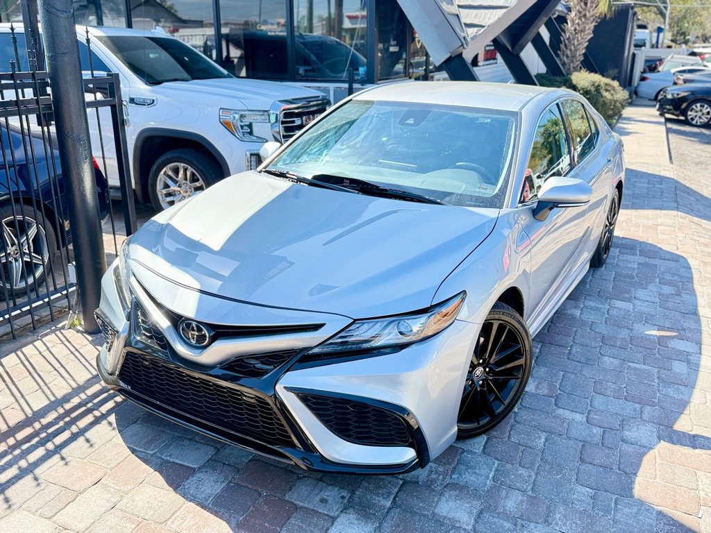 Used 2023 Toyota Camry XSE image 28