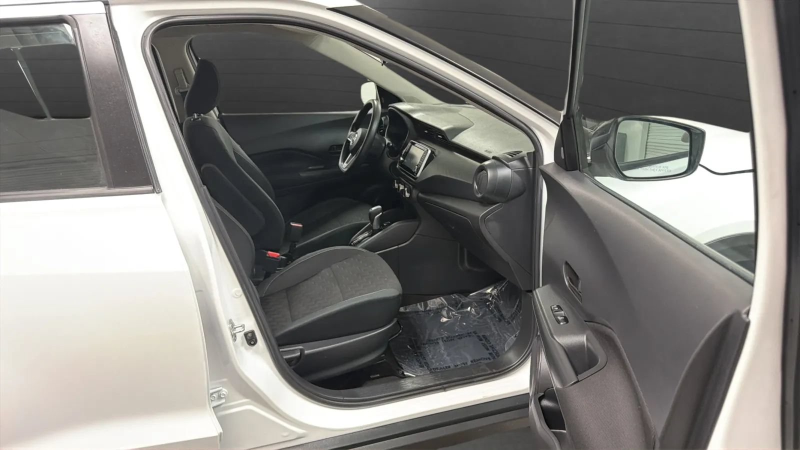 Used 2022 Nissan Kicks S FWD image 22