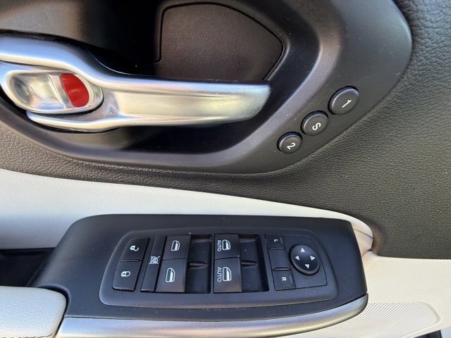 Certified 2020 Jeep Cherokee Limited image 19