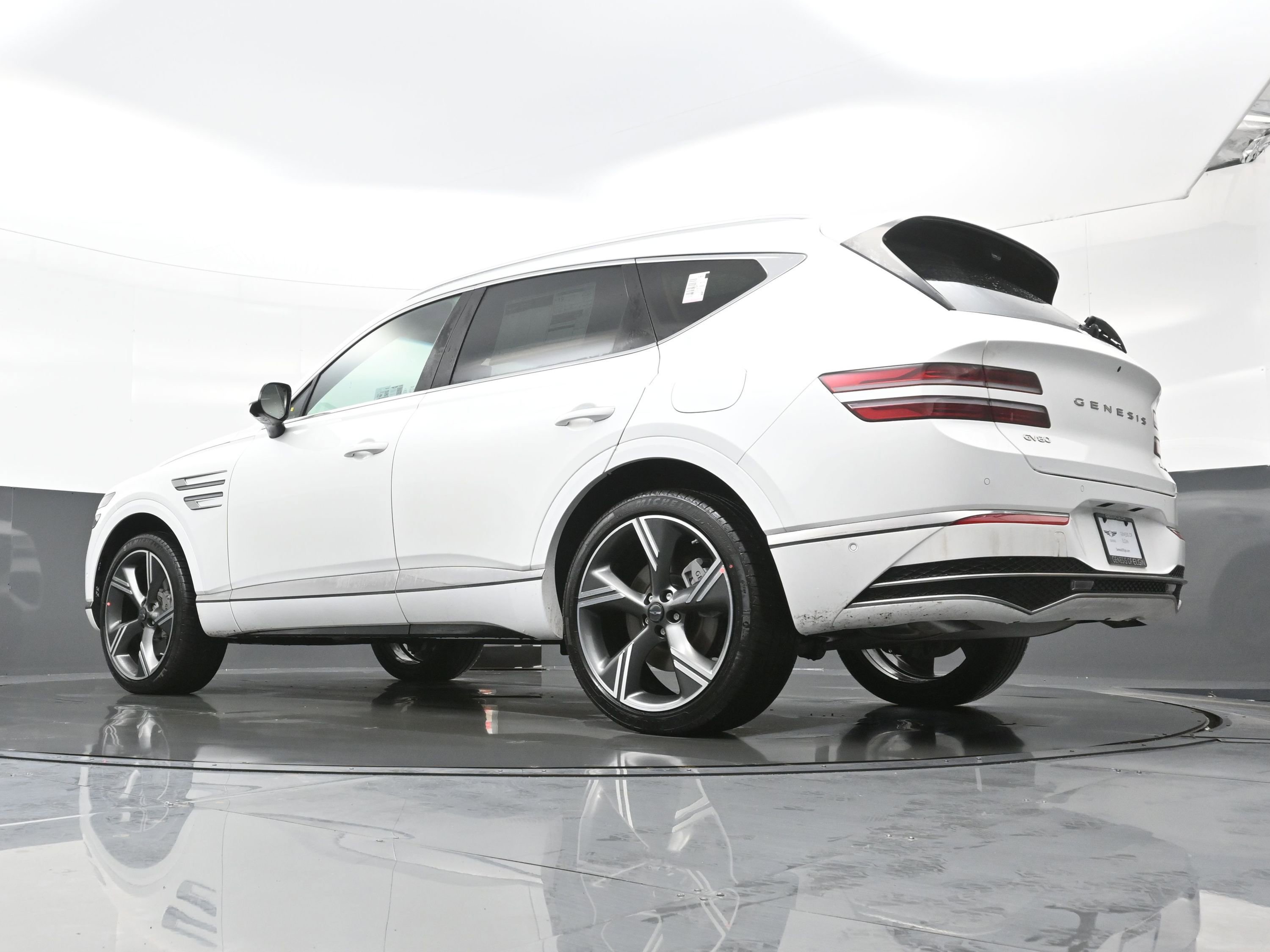 New 2025 Genesis GV80 3.5T Prestige image 15