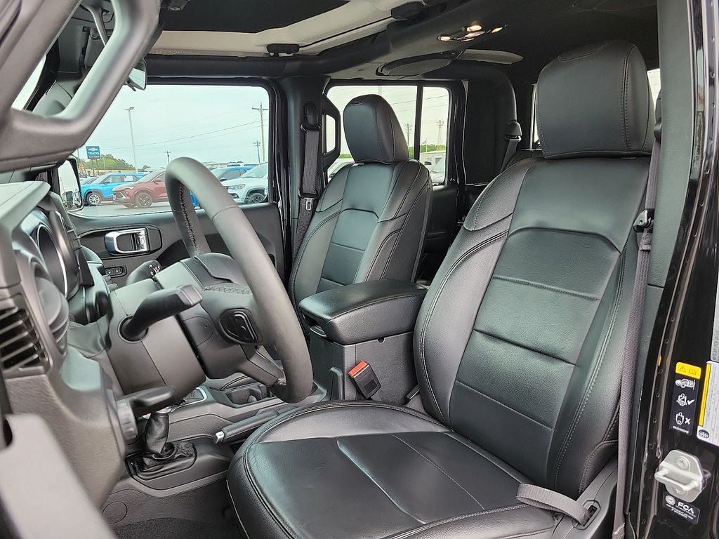 Used 2023 Jeep Gladiator Sport AWD/4WD image 11