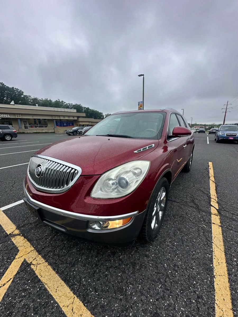 Used 2009 Buick Enclave CXL w/ Entertainment Package #2 image 8