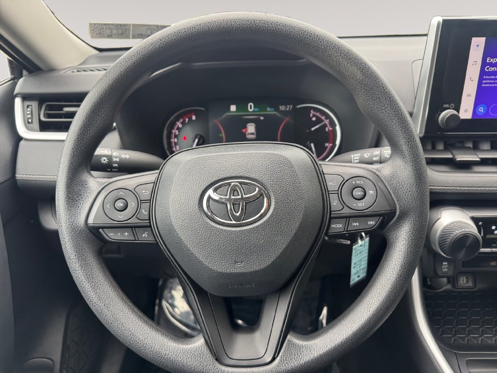 Used 2024 Toyota RAV4 LE AWD/4WD image 12
