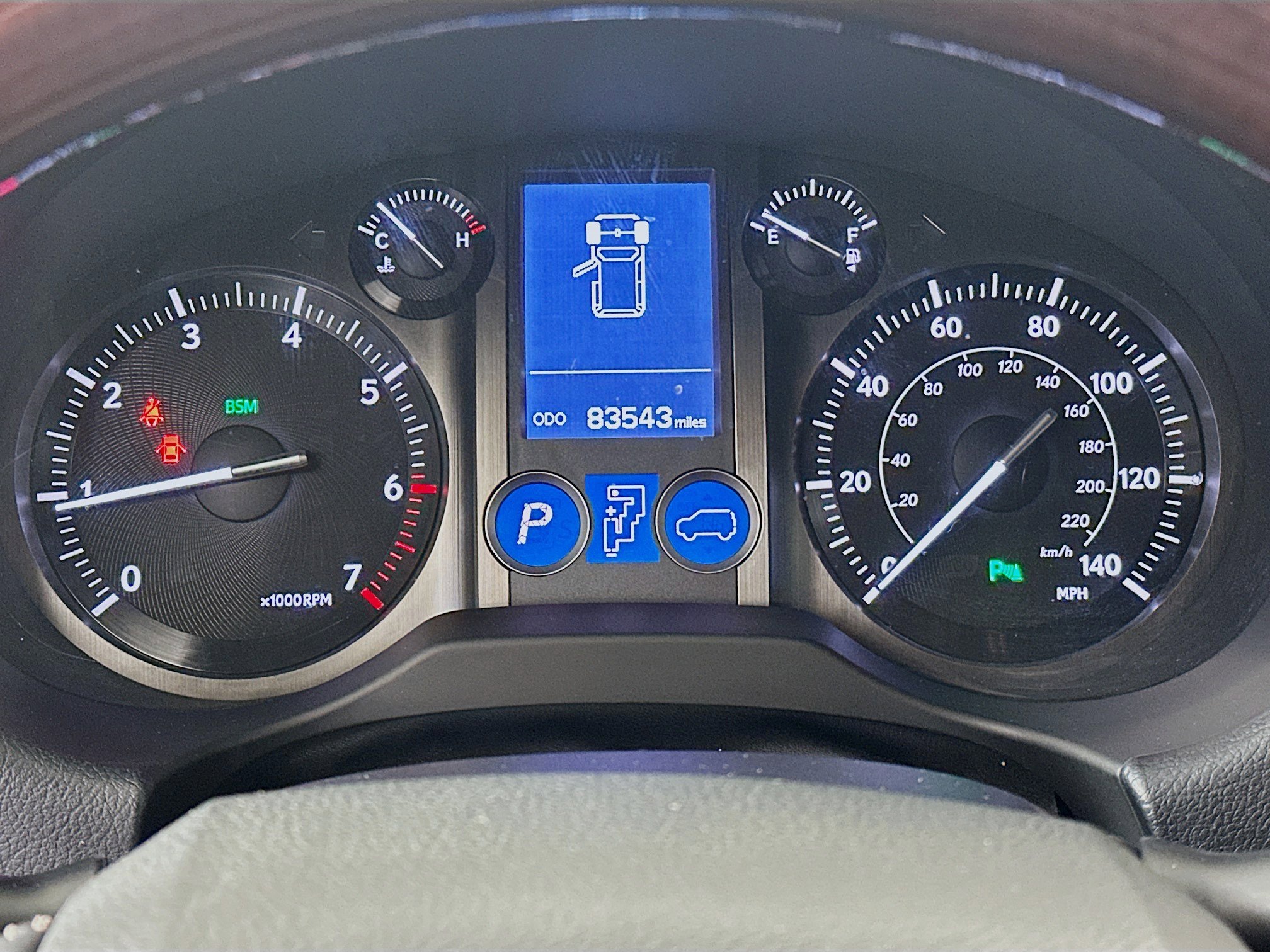 Used 2016 Lexus GX 460 w/ Premium Package AWD/4WD image 19