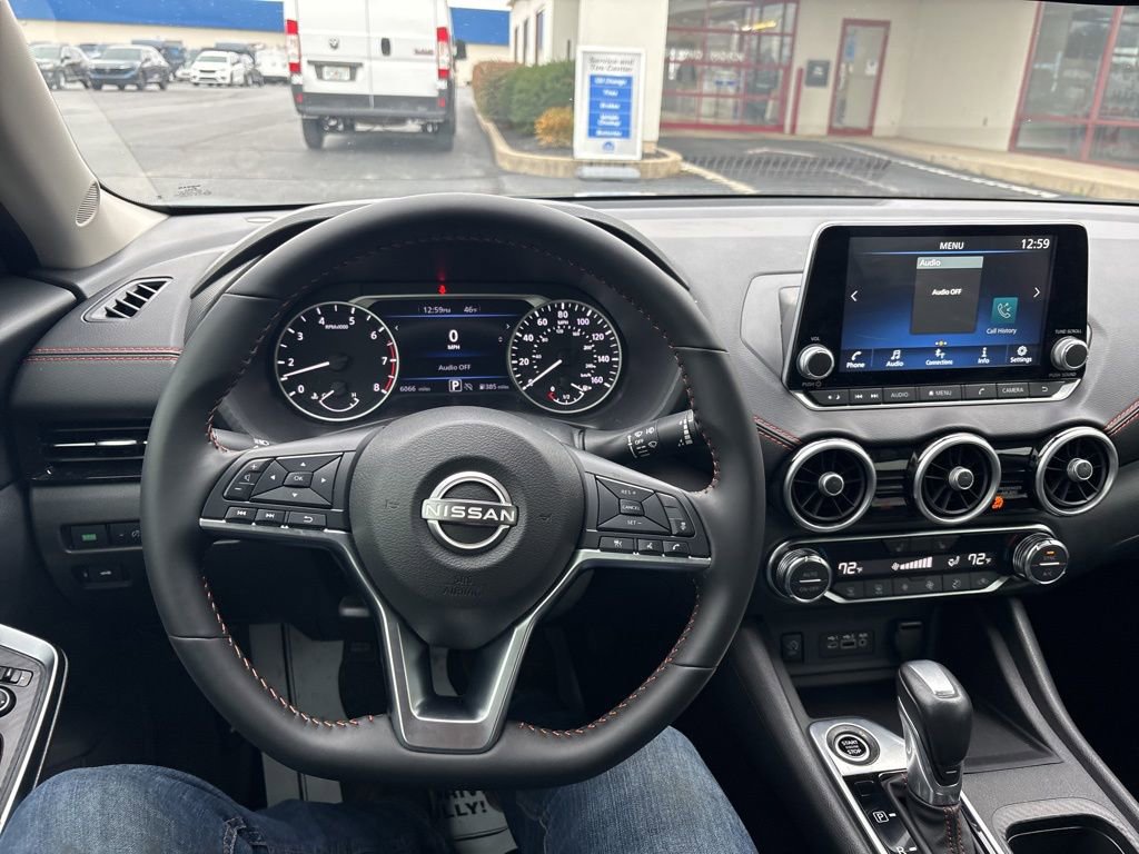 Used 2025 Nissan Sentra SR image 35