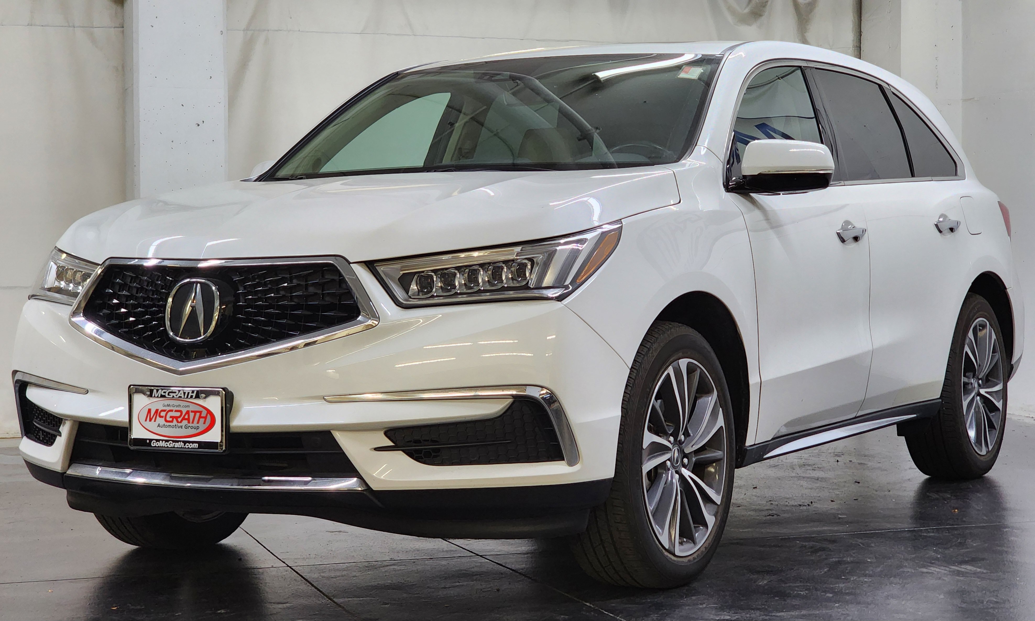 Used 2020 Acura MDX w/ Technology Package AWD/4WD image 12