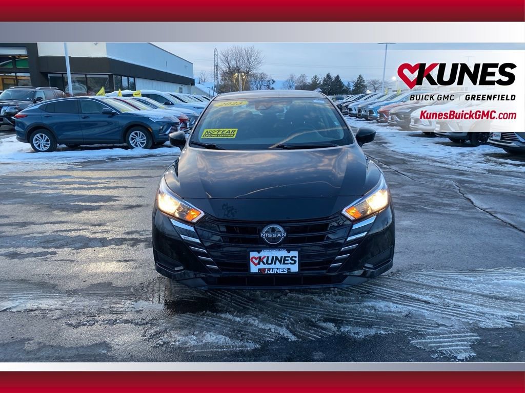 Used 2023 Nissan Versa SV image 12