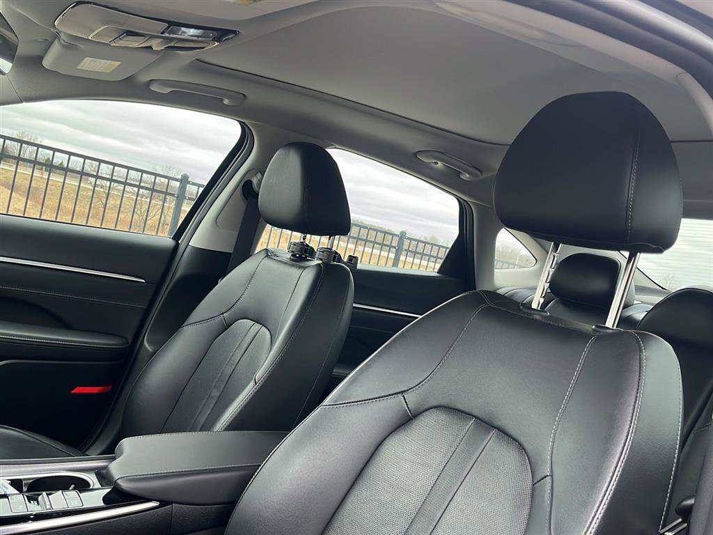 Used 2020 Hyundai Sonata Limited FWD image 9