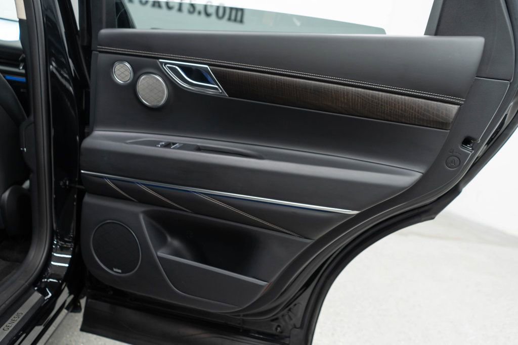Used 2023 Genesis GV80 3.5T w/ Prestige Package image 35