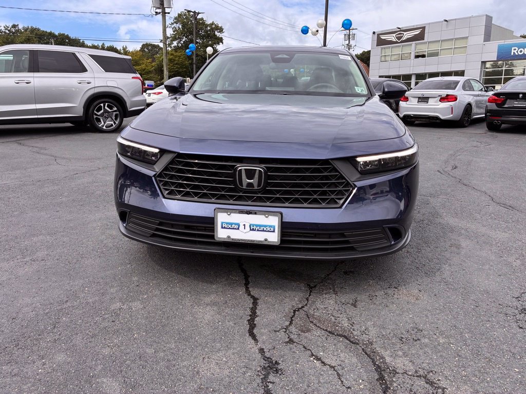 Used 2024 Honda Accord EX image 2