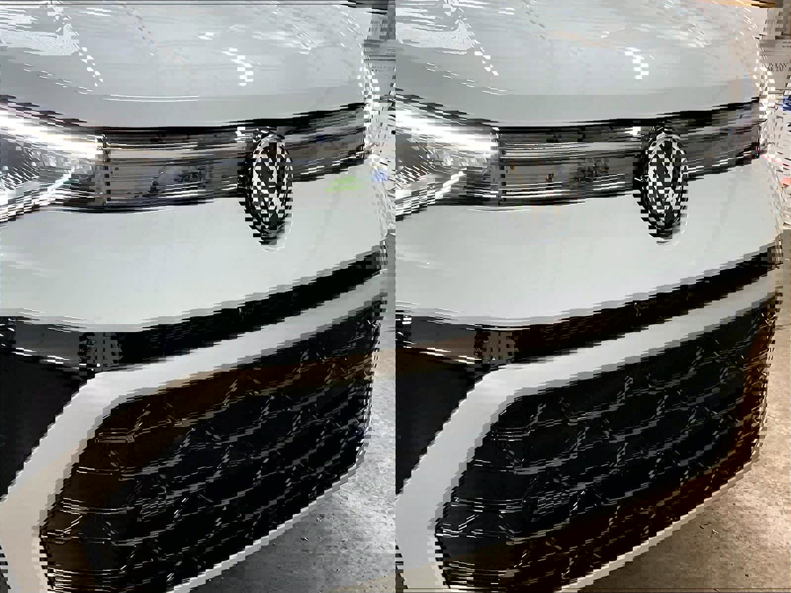 New 2026 Volkswagen Taos SEL image 33