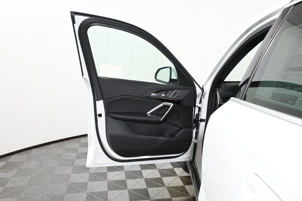 New 2026 BMW X1 xDrive28i w/ Convenience Package AWD/4WD image 23