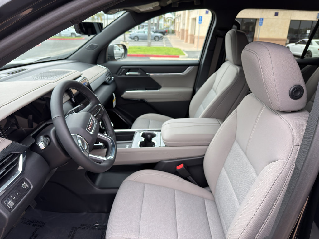 New 2026 GMC Acadia Elevation FWD image 16