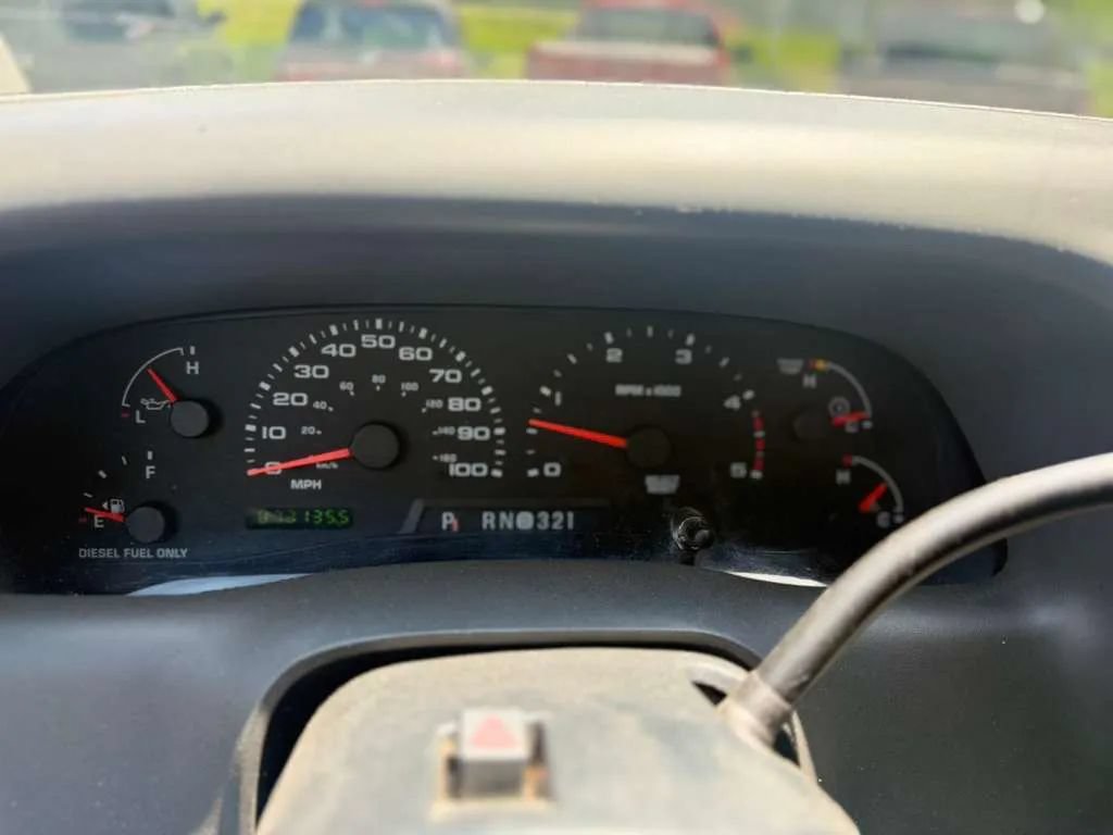 Used 2004 Ford F350 XL AWD/4WD image 12