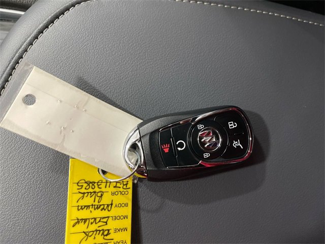 Used 2024 Buick Enclave Premium image 21