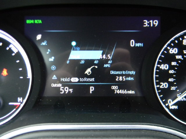 Used 2020 Toyota Avalon XLE w/ Moonroof Package FWD image 10