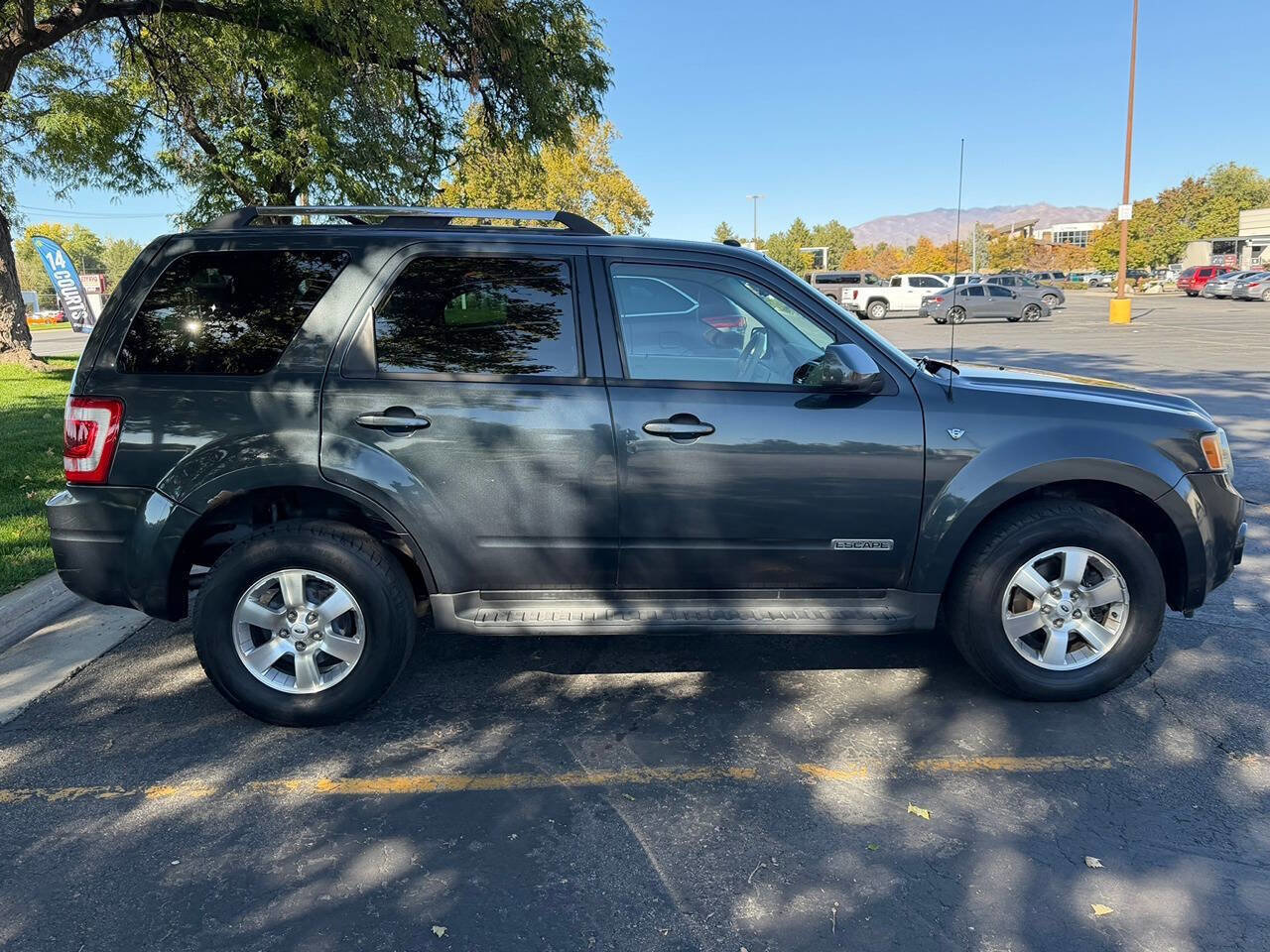 Used 2008 Ford Escape Limited image 12