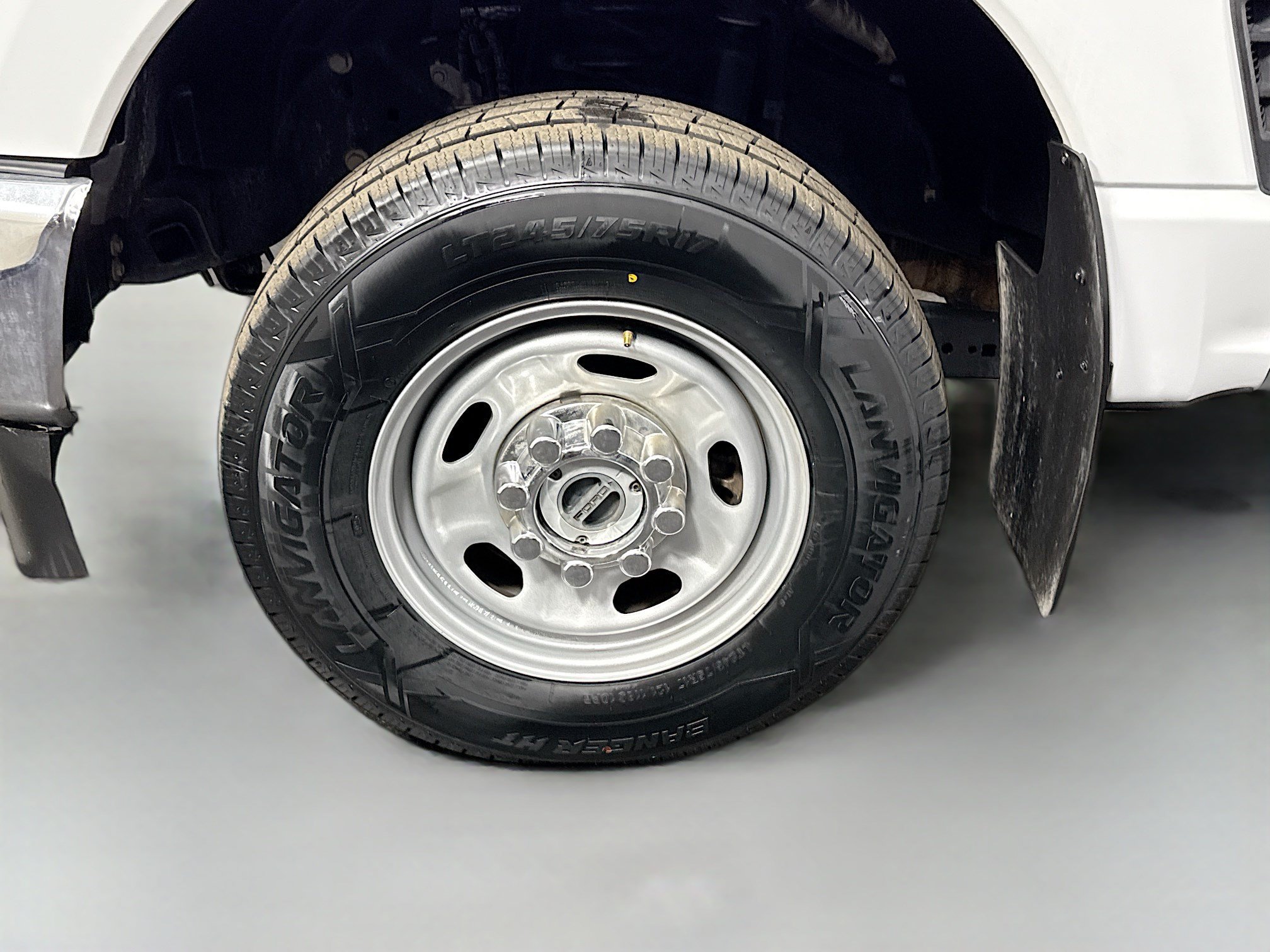 Used 2024 Ford F250 XL w/ 360-Degree Camera Package AWD/4WD image 36