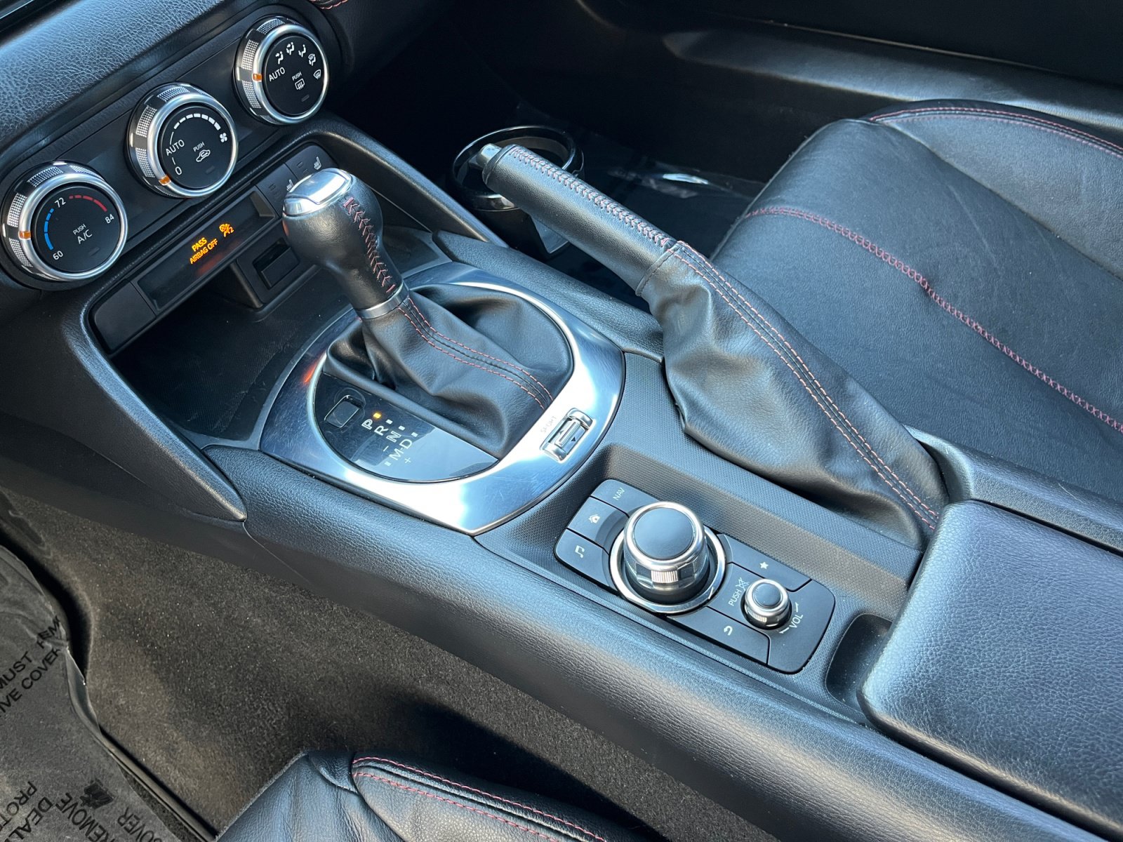 Used 2016 MAZDA MX-5 Miata Grand Touring RWD image 23