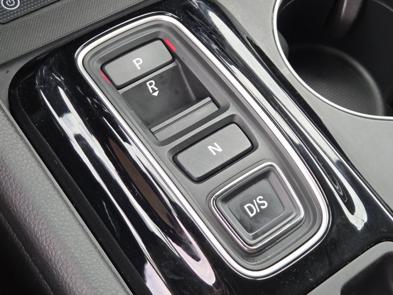 Used 2025 Honda Pilot EX-L image 32