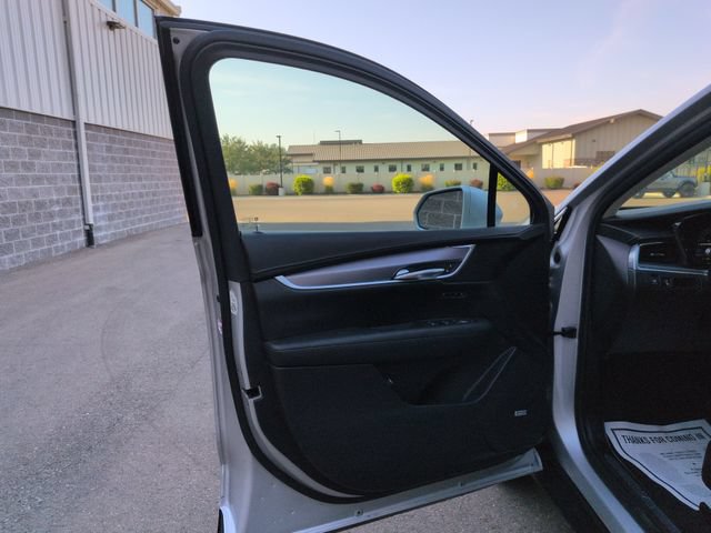 Used 2018 Cadillac XT5 Premium Luxury FWD image 10