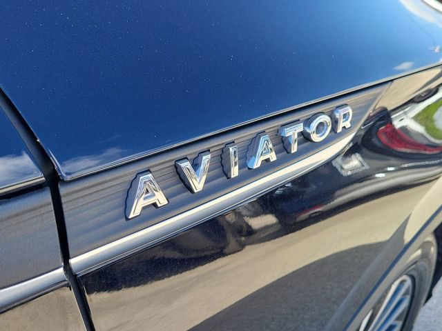 Used 2023 Lincoln Aviator Reserve RWD image 6