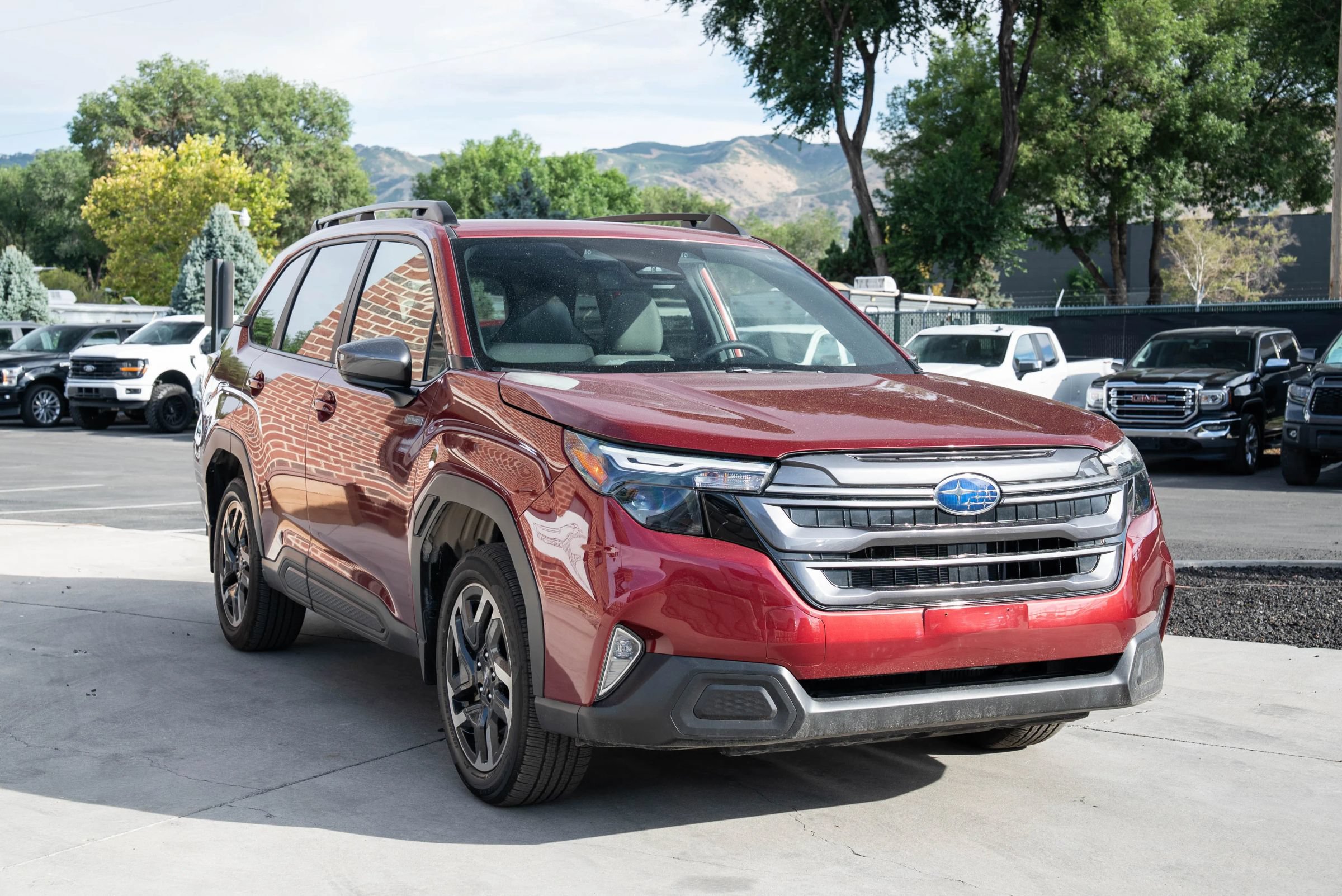Used 2025 Subaru Forester Premium AWD/4WD image 10
