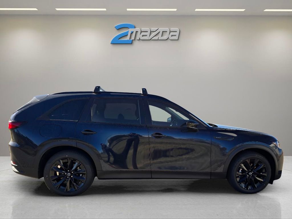 New 2025 MAZDA CX-90 Plug-In Hybrid w/Premium Sport image 6