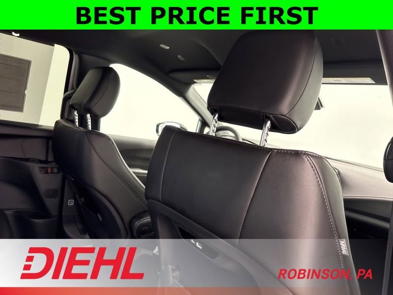 New 2026 Chrysler Pacifica Select image 14