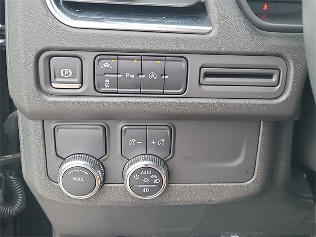 Used 2024 GMC Yukon XL SLT image 20