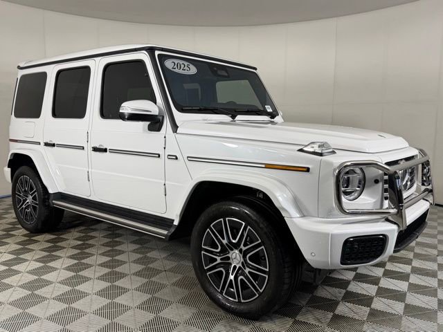 Used 2025 Mercedes-Benz G 550 image 5