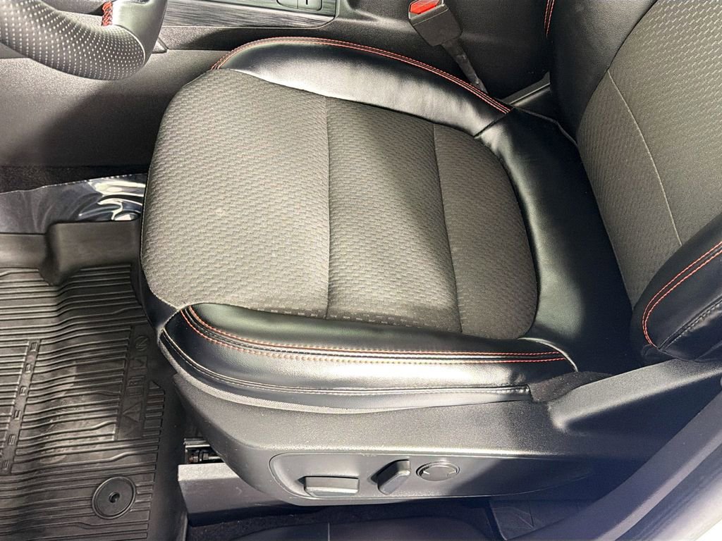 Used 2023 Ford Escape ST-Line w/ Equipment Group 301A image 18