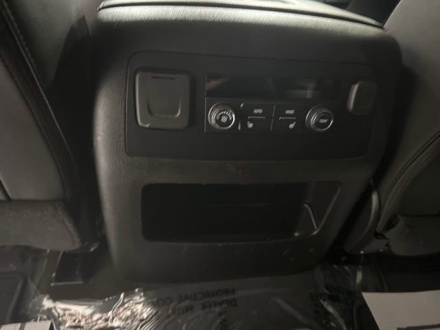 Used 2018 Chevrolet Tahoe Premier w/ RST 6.2L Performance Edition image 18