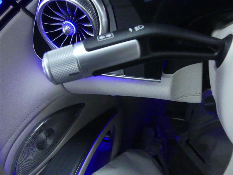 Used 2024 Mercedes-Benz EQS 580 4MATIC image 23