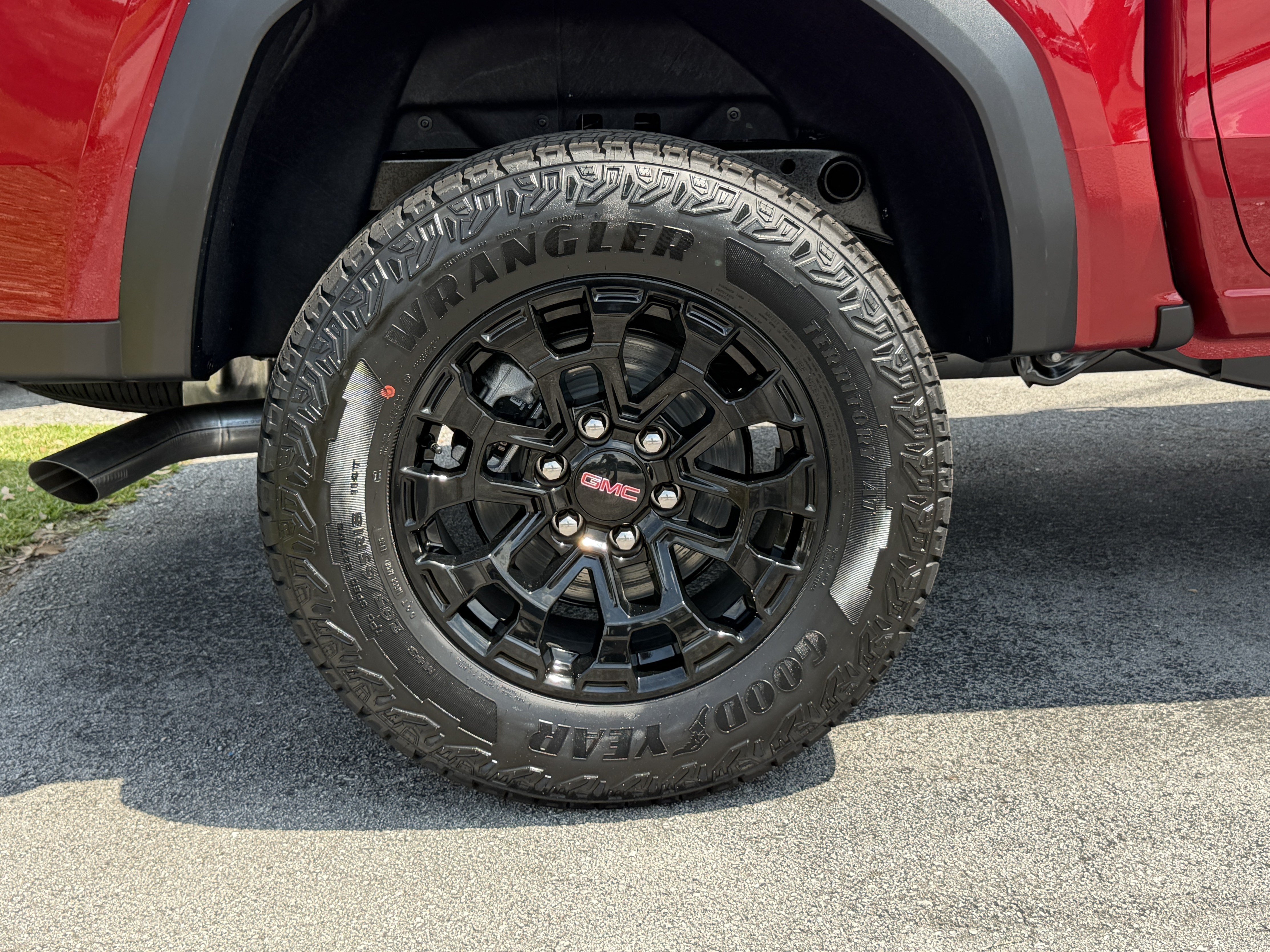 New 2026 GMC Canyon Elevation RWD image 11