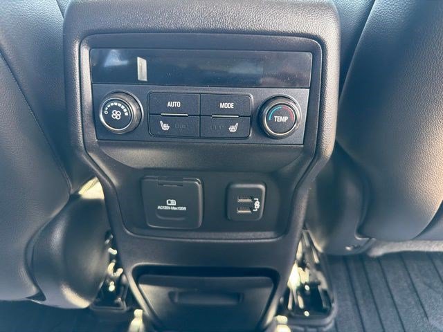 Used 2019 GMC Acadia Denali w/ Technology Package AWD/4WD image 23