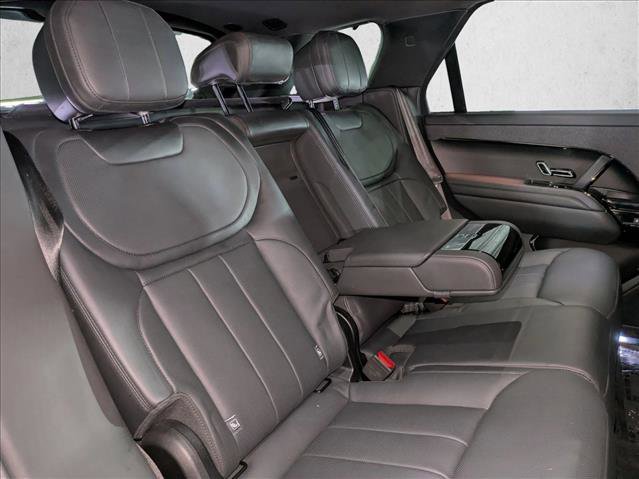 Used 2023 Land Rover Range Rover Sport SE Dynamic image 21
