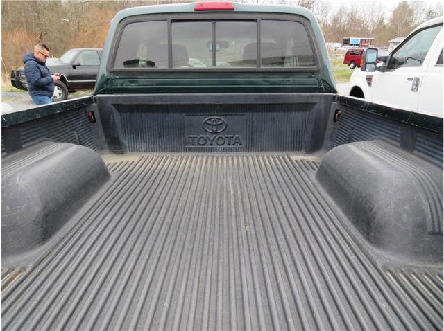 Used 1999 Toyota Tacoma 4x4 Xtracab V6 image 3