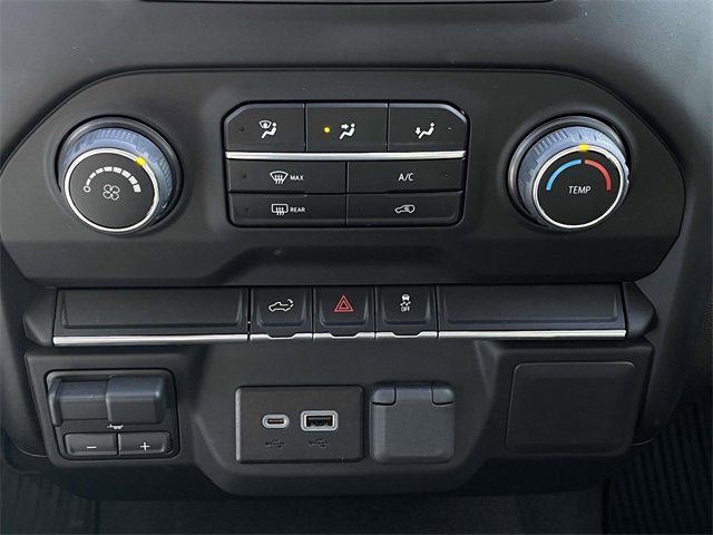 Used 2023 Chevrolet Silverado 2500 Custom w/ Custom Value Package image 27