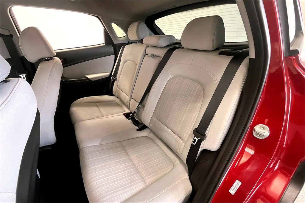 Used 2022 Hyundai Kona SEL w/ Cargo Package image 27